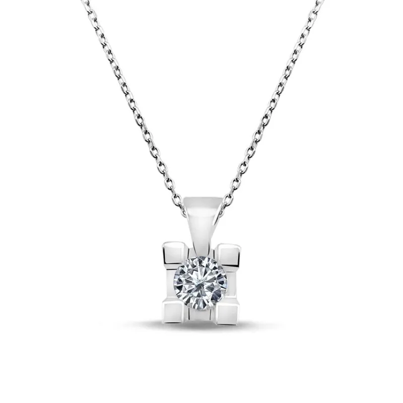 Diamond Solitaire Necklaces: A Classic for Every Day and Every Occasion